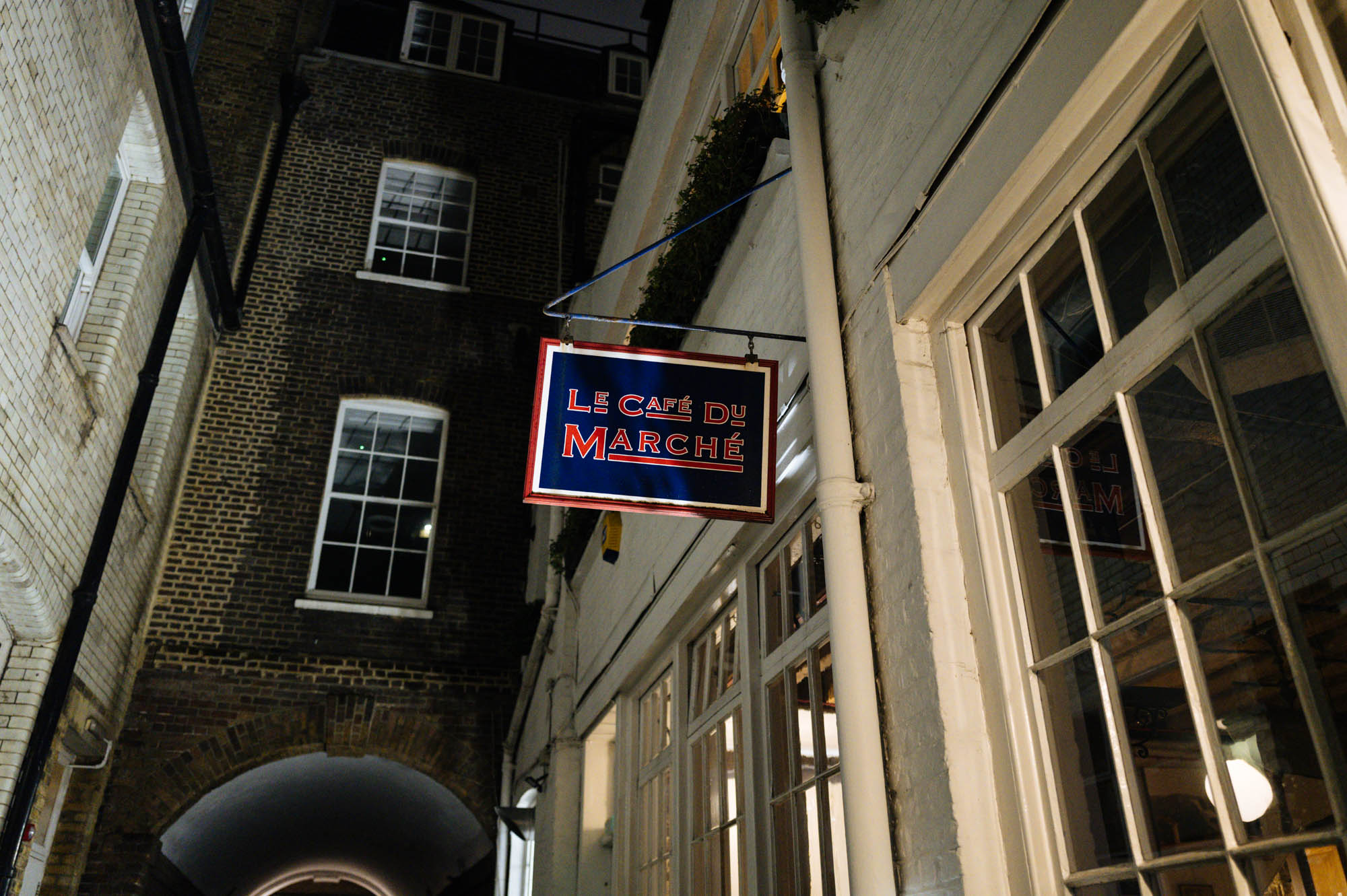 Islington Town Hall Inimate Wedding 60