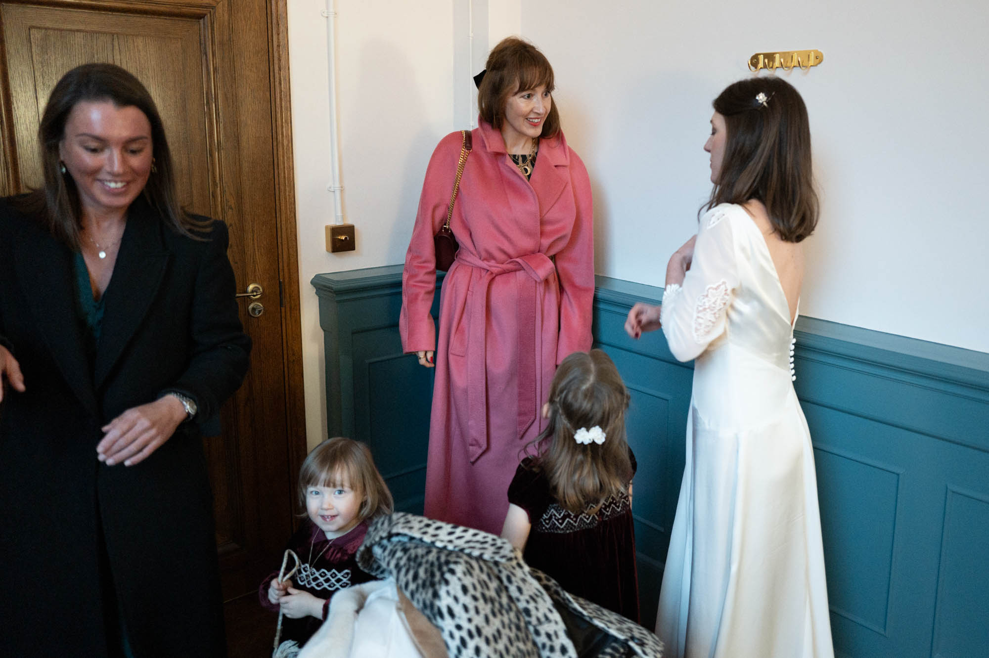 Islington Town Hall Inimate Wedding 8